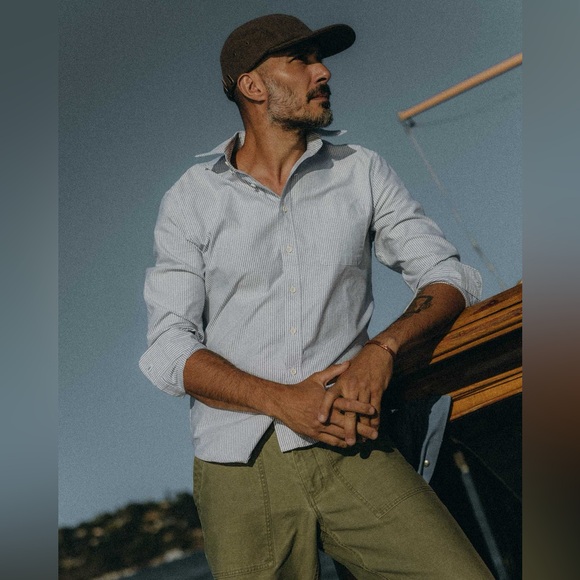 Taylor Stitch Other - Taylor Stitch Men's White and Gray Striped Shirt Medium